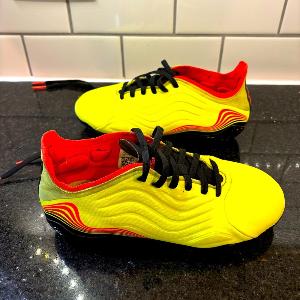Adidas Copa soccer cleats kids size 2